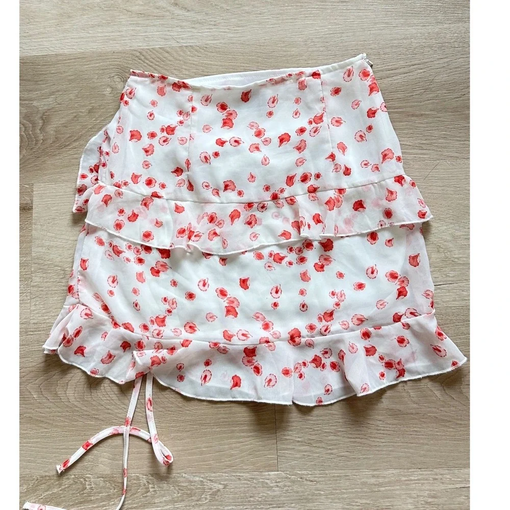 Princess Polly Ruffled Mini Skirt Women 2 Ruched Coquette Cottagecore Romantic